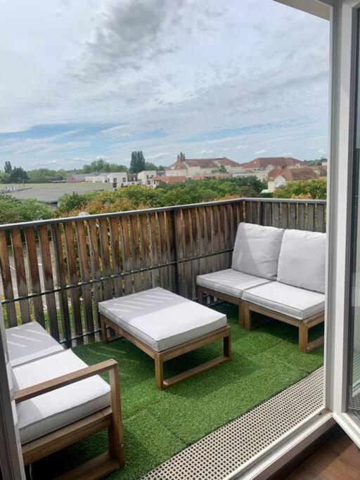 Appartement Chaleureux - Meaux Bagian luar foto